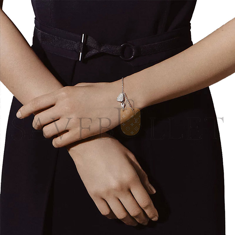HERMÈS KELLY CLOCHETTE BRACELET, SMALL MODEL H221408B00XS